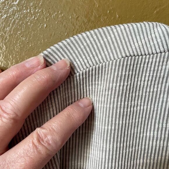 Anthropologie Donni size OSFA, pinstriped open cardigan. - Picture 6 of 7